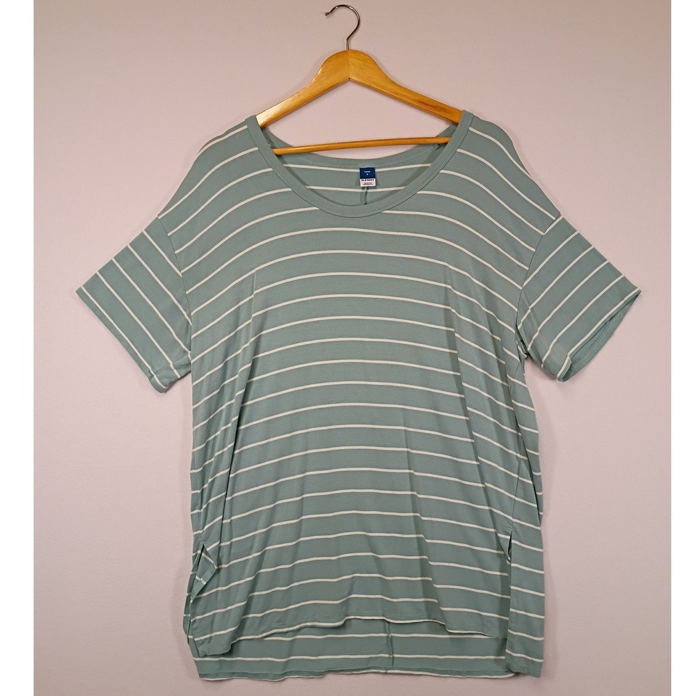 Coastal Casual Old Navy Luxe Womens Small Sage Green Striped Relaxed Scoop Tee